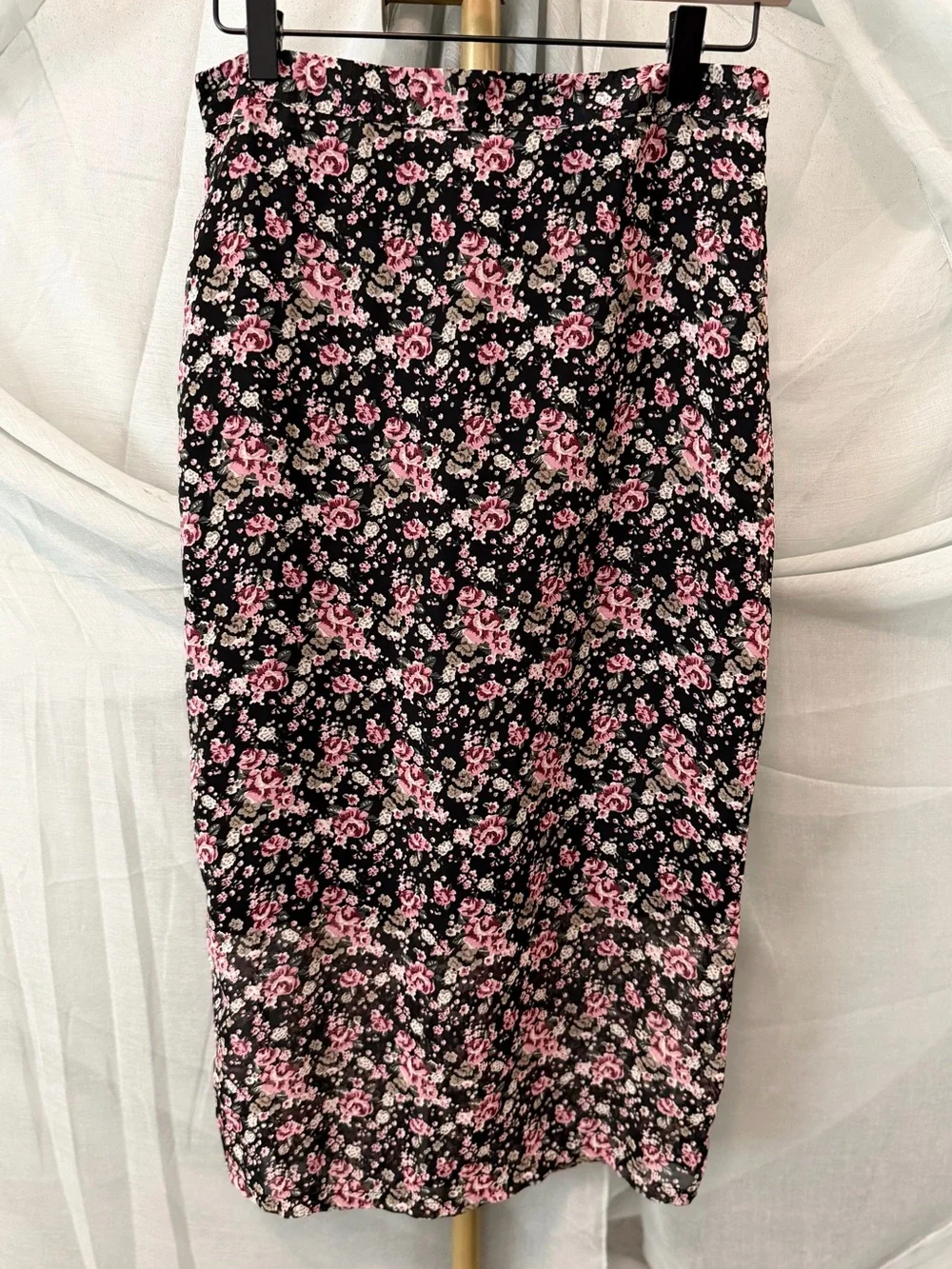 The Hanger Black and Pink Floral Skirt